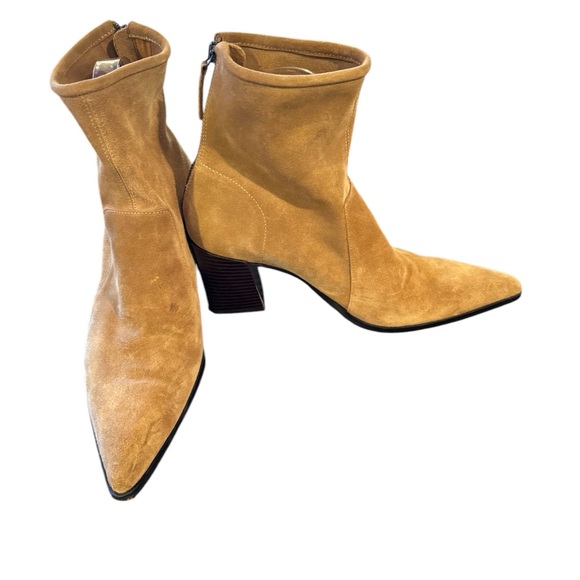 1011 EUC Zara suede boots - Picture 2 of 4